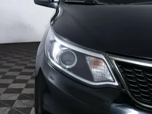 Kia  7