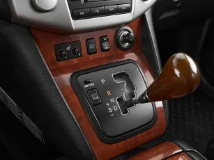 Lexus  17