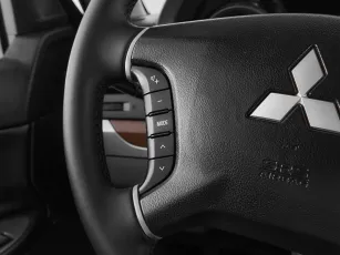Mitsubishi  11