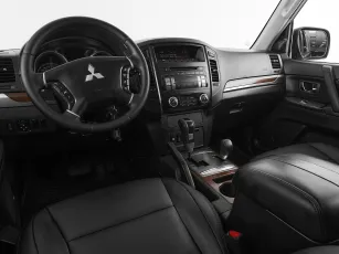 Mitsubishi  7
