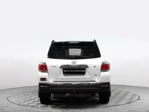 Toyota  6