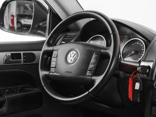 Volkswagen  10