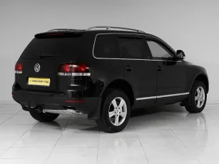 Volkswagen  6