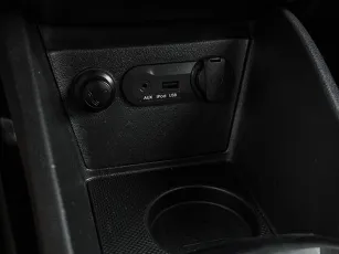 Kia  19