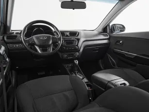 Kia  8