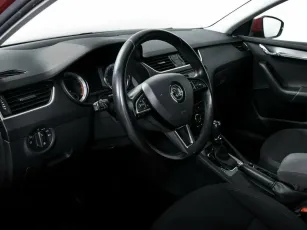 Skoda  9