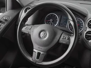 Volkswagen  10