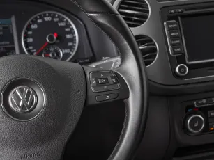Volkswagen  12