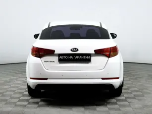 Kia  6