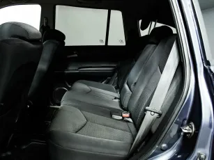 SsangYong  10