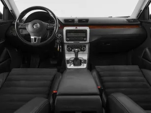 Volkswagen  9