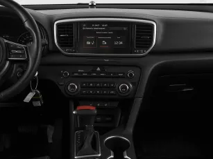 Kia  15