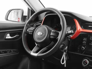 Kia  10