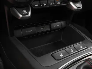 Kia  18