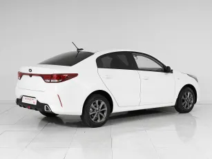 Kia  6