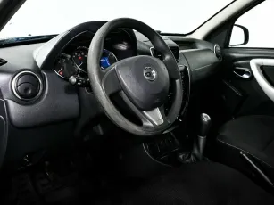 Nissan  7