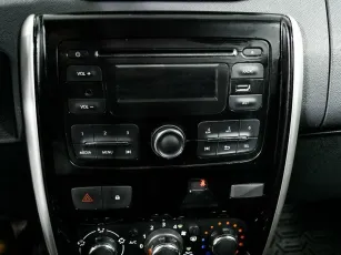 Nissan  8