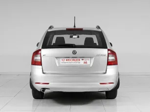 Skoda  5