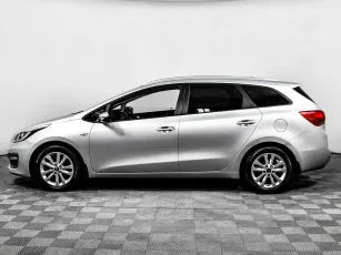 Kia  3
