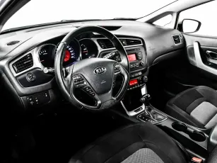 Kia  8