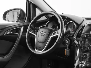 Opel  10