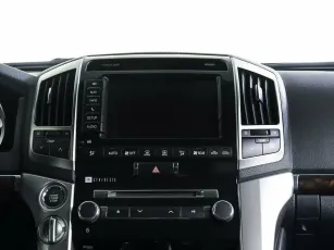 Toyota  13