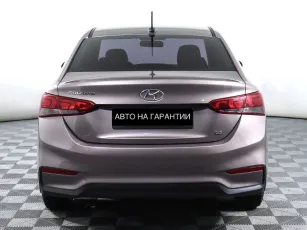 Hyundai  4
