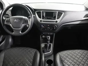 Hyundai  6