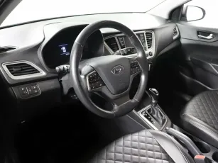 Hyundai  7