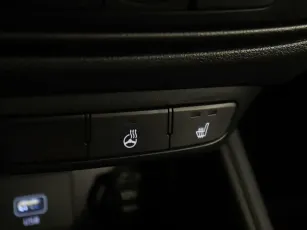 Hyundai  9