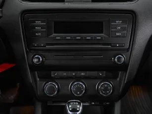 Skoda  12