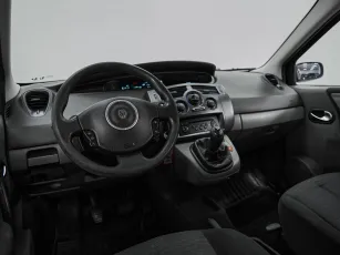 Renault  12