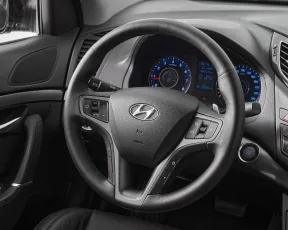 Hyundai  10