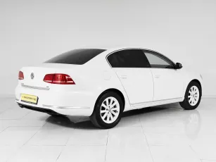 Volkswagen  6