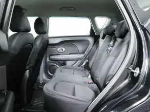 Kia  18