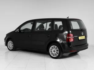 Volkswagen  3