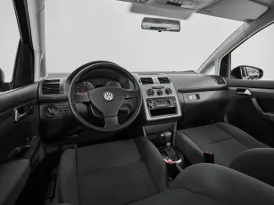 Volkswagen  6
