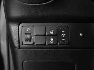 Kia  12