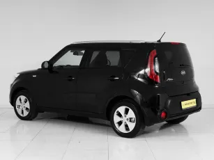 Kia  4