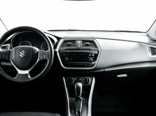 Suzuki  10