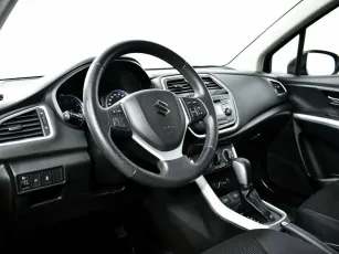 Suzuki  11