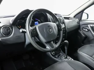 Renault  8