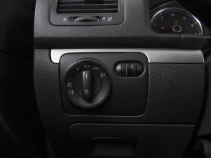 Volkswagen  14