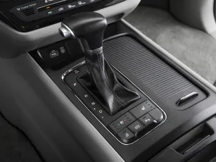 Kia  15