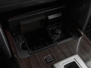 Nissan  18