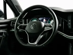 Volkswagen  13