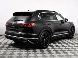 Volkswagen  5