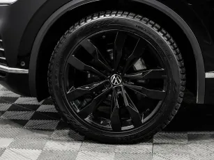 Volkswagen  9