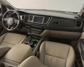 Kia  9