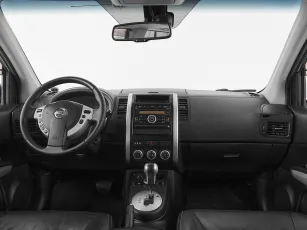 Nissan  8